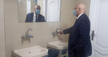 رئيس جامعة بنها يتفقد فى جولة مفاجئة الخدمات بالمدن الجامعية بكفر سعد