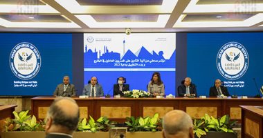 وزيرة الهجرة: وثيقة التأمين للمصريين بالخارج بـ100ألف جنيه والاشتراك 100جنيه.. صور