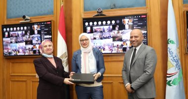 "التعليم" تشارك فى تكريم 535 مُعلما مُتميزا من برنامج المُعلمين المُبدعين