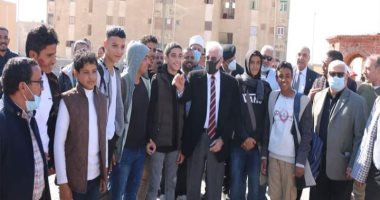 محافظ جنوب سيناء يتفقد مشروعات الخطة الاستثمارية بمدينة أبو زنيمة