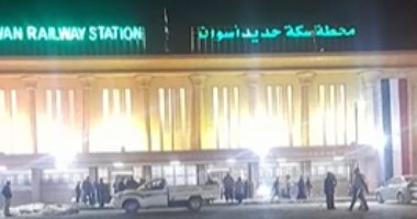 من هنا مر الرئيس.. محطة قطار أسوان والميدان يتزينان لاستقبال ضيوف الشتاء.. لايف