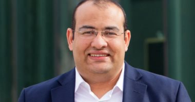 على خطى زويل.. عالم مصرى يرصد حركة الإلكترونيات فى زمن الأتوثانية