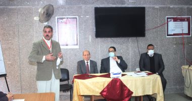 تعليم الغربية تنظم ورشة عمل بعنوان "التعليم للمستقبل" بمركز التنمية المهنية 