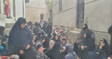 أهالى أبو جندير بالفيوم يشيعون جنازة شاب توفى بالسعودية إثر إصابته بأزمة قلبية