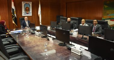 مجلس جامعة الأقصر يوافق على تزيين جدران الكليات برسوم تعبر عن المدينة الأثرية