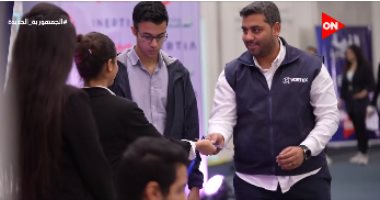 "روبوت ينزل تحت المية" للتصوير في برنامج الفرصة.. مشروع يحصل على ثقة لجنة التحكيم