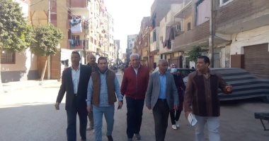إعدام زيوت متغيرة الخواص فى حملة مكبرة للوحدة المحلية بنجع حمادى فى قنا