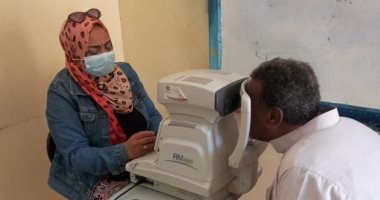 حياة كريمة.. 16 عملية بالمجان لأهالى غرب سهيل ضمن قافلة جامعة أسوان