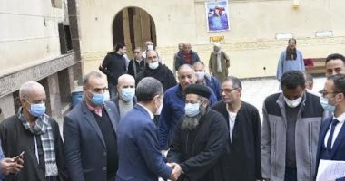 محافظ الغربية يتفقد كنائس المحافظة استعدادا لاستقبال أعياد الميلاد المجيد
