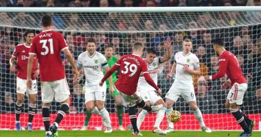 مان يونايتد ضد بيرنلى.. رونالدو يسجل والشياطين يتقدمون 3-1 فى الشوط الأول