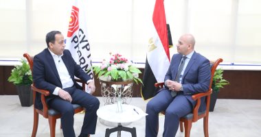 رئيس مدينة الدواء: من أكبر المدن بالشرق الأوسط بطاقة إنتاج 250 مليون عبوة سنويا.. عمرو ممدوح: ضخ 300 صنف دوائي بالأسواق خلال 5 سنوات.. ويؤكد تحول مصر إلى مركز إقليمى لصناعة الدواء وتصدر 25 % من منتجاتها