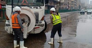 محافظة الجيزة تنفذ خطة انتشار للسيطرة على تجمعات الأمطار بالشوارع