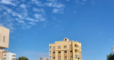 طقس البحر الأحمر.. دافئ ومشمس وسحب متقطعة وهدوء في البحر.. لايف
