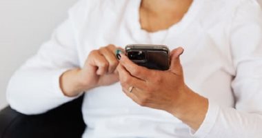 الإتيكيت بيقول إيه عن الرد على الرسائل المزعجة؟ "الاسكرين شوت ممنوع" 