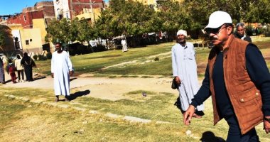 محافظ أسوان يشدد على سرعة إنهاء مشروع إحلال وتجديد خطوط الصرف