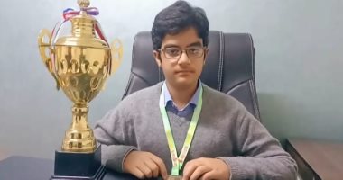 هو ده التريند.. مهند عاصم الرابع عالميا فى أولمبياد اللغة الإنجليزية.. فيديو