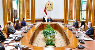 الرئيس السيسي يستعرض مؤشرات اقتصاد مصر خلال 2021.. الرئاسة: صادرات الدولة تسجل زيادة 27% لتبلغ 31 مليار دولار خلال العام الماضي.. والرئيس يشدد على المتابعة الشخصية من الوزراء للمشروعات التنموية وتذليل أى معوقات