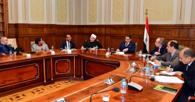 القول الفصل فى تحديد النسل.. مفتى الجمهورية ينهى الجدل الدائر حول القضية أمام نواب" الشيوخ" فى 120 دقيقة.. شوقى علام: تنظيم الأسرة حلال.. ومصر أمام انفجار سكانى خطير.. وخلال 5 سنوات سنتتشر فروعنا بالجمهورية