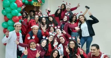 طلاب طب جامعة عين شمس يحتفلون بالعام الجديد في مستشفى الأطفال