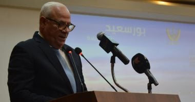 محافظ بورسعيد: 15 مركزا تكنولوجيا متنقلا تذهب للمواطنين حتى منازلهم