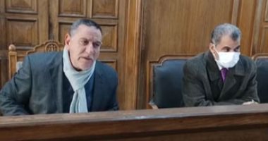 المؤبد لـ طبيب المنصورة قاتل زوجته الطبيبة بـ17 طعنة.. المدعى بالحق المدنى: المتهم قتل زوجته ولم ينفذ وصية رسول الله "استوصوا بالنساء خيراً".. غدر بها وهى تستعد لقيام الليل.. ووالدتها: ليه قتلتها؟.. فيديو