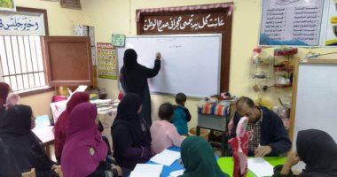"العلم نور".. محو أمية 38 ألف مواطن بقرى حياة كريمة فى سوهاج 2021