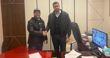 الفنان كريم أبو زيد يجدد تعاقده مع تليفزيون الشمس لمدة عامين