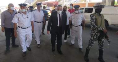 حصاد شرطة المرافق بالأقصر.. تحرير 18180 مخالفة إزالة إدارية خلال 2021.. صور