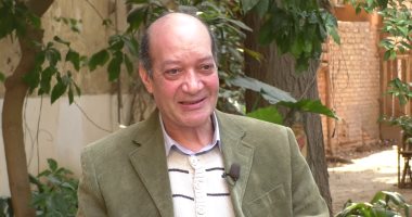تشييع جثمان أحمد الحجار اليوم من مسجد السيدة نفيسة بعد صلاة الظهر