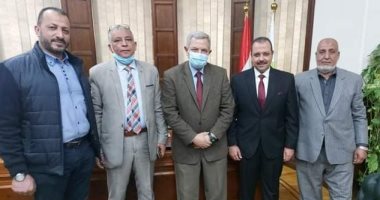 نقيب العاملين بالمرافق: إعداد دراسة لوضع آلية لصرف مكافأة نهاية الخدمة للأعضاء