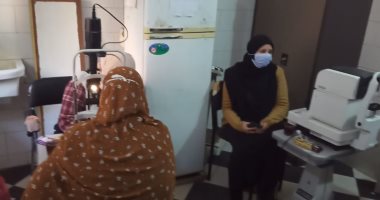 قافلة طبية للكشف على الأهالى بالوحدة الصحية فى ترعة ناصر بالأقصر.. صور