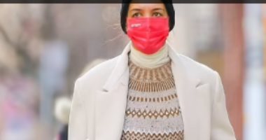كاتى هولمز تمارس هوايتها المفضلة بشوارع نيويورك .. صور