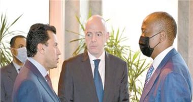 وزير الرياضية يهنئ مجلس الإدارة الجديد لاتحاد الكرة.. ويشيد باللجان السابقة