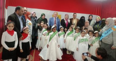 وكيل تعليم كفر الشيخ يتفقد المدارس ويشيد بعروض مبادرة يوم فى حب مصر.. صور