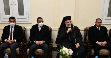 محافظ الفيوم يزور دير العزب والكنيستين الإنجيلية والكاثوليكية لتقديم التهنئة بعيد الميلاد