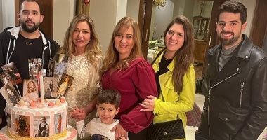 ليلى علوى تحتفل بعيد ميلادها مع أسرتها: يوم رائع عندما تكون العائلة موجودة