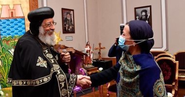 وزيرا التنمية المحلية والبيئة يهنئان البابا تواضروس بعيد الميلاد المجيد