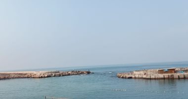 سطوع للشمس واستمرار تحسن الطقس بالإسكندرية.. لايف وصور