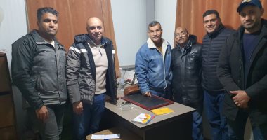 جمارك السلوم تضبط محاولة تهريب 3267 علبة أدوية وقطع غيار سيارات