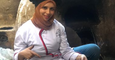 مع أم كوكو هتعرف تعمل سنجارى وسمك الصحافة الفلاحى فى الفرن القش.. فيديو