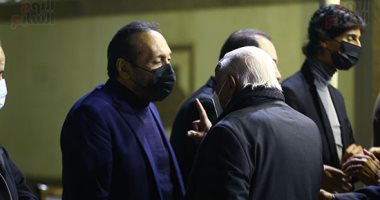 رياض الخولى ومصطفى كامل فى عزاء أحمد الحجار  بمسجد الحامدية الشاذلية 