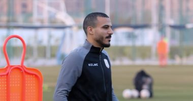 شكرى نجيب يبدأ التأهيل فى فاركو للتعافى من مزق الرباط الداخلى للركبة