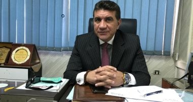 نائب رئيس اتحاد العمال يطالب "القومى للأجور" باجتماع طارئ لمتابعة تطبيق الحد الأدنى