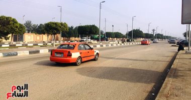 سيولة مرورية بالإسماعيلية بعد إعادة فتح 4 طرق بسبب زوال جزئى للشبورة.. لايف