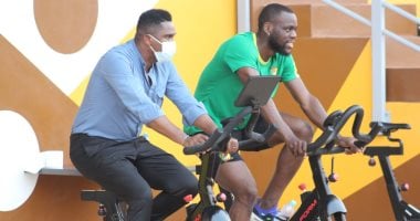 كأس أمم أفريقيا.. ميلا وإيتو يدعمان الكاميرون على طريقتهما الخاصة "صور" 