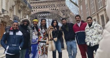 هيفاء وهبى مع محمد ثروت ومصطفى خاطر فى باريس من أجل فيلم "رمسيس باريس"