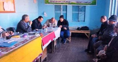 زراعة الشرقية تنفذ مدرسة حقلية إرشادية عن محصول بنجر السكر لمزارعى صان القبلية  