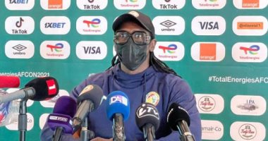 أمم أفريقيا.. مدرب السنغال: الوضع صعب بسبب كورونا ونفتقد 6 عناصر أساسية
