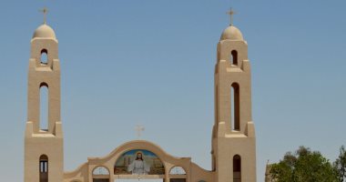 من وادى النطرون إلى كاليفورنيا.. الأديرة القبطية تنسج خريطة الإيمان عبر الزمان والمكان.. أثرية تروى تاريخ الرهبنة وتحتضن قرونا من الصلوات بقلب الصحراء المصرية.. والمهجر جسور تربط الأقباط بجذورهم رغم المسافات