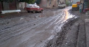 رئيس مدينة مطوبس بكفر الشيخ يرد على مطالب برصف شارع المعهد الدينى
